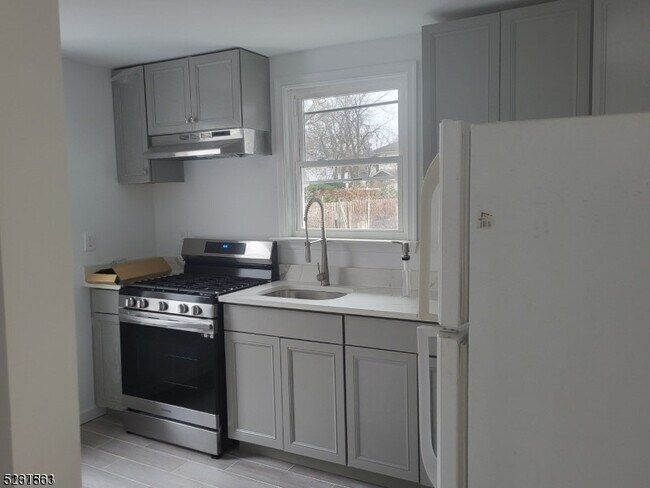 Photo - 35 Harrison St Unit 1