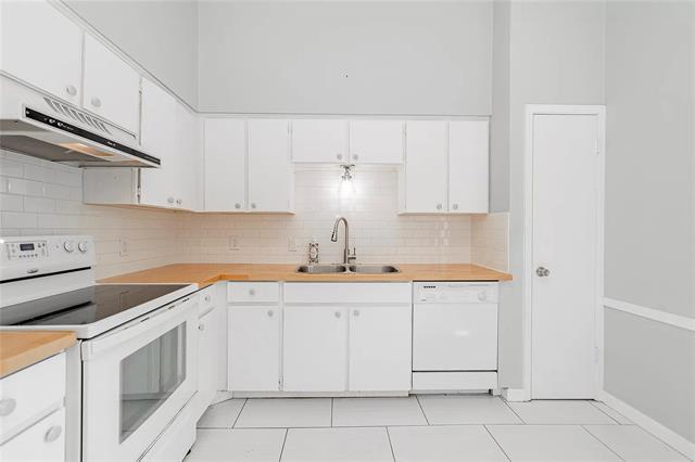 Photo - 10438 High Hollows Dr Unit 245