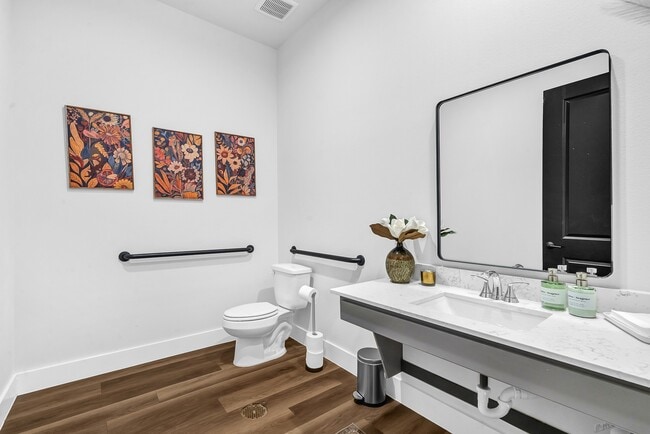 Photo - 38634 Spur 149 Rd Unit 15A