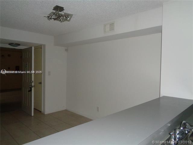 Photo - 650 S Park Rd Unidad 21-5