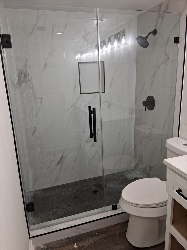 7313 Gulf Fwy Unit 315