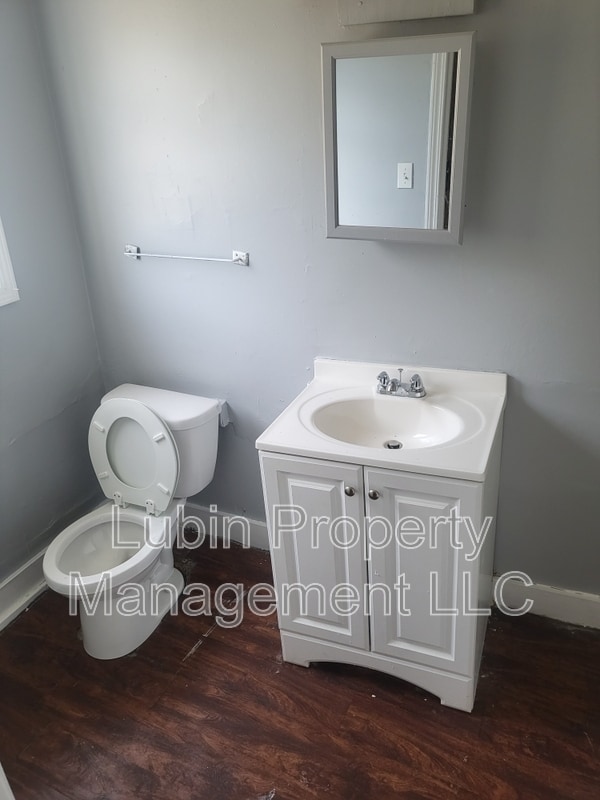 Photo - 1490 Dallas St