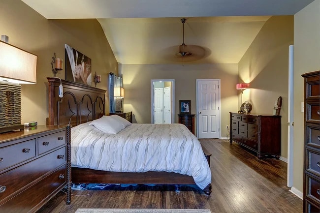 Photo - 1416 Water Edge Dr