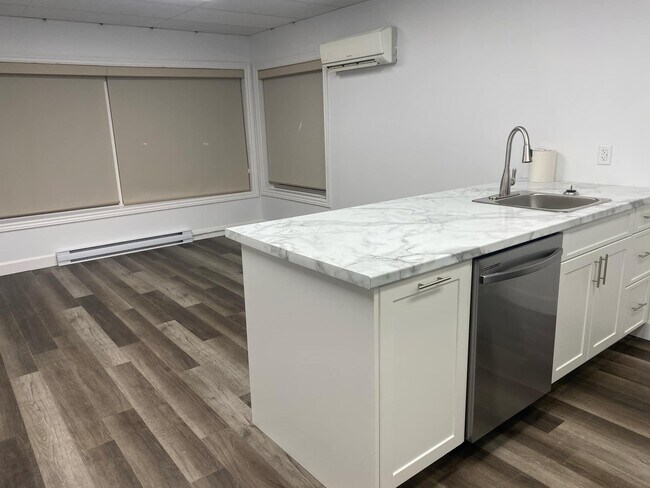 Photo - 86 Dufferin Ave Unité 86