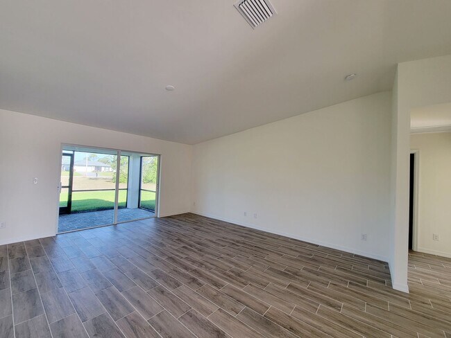3100 NW 20th Ave