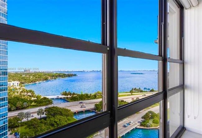 Photo - 600 NE 36th St Unit 1502