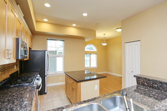 4HAB, 3.5BA - 2,065&nbsp;ft² - Milano Townhomes