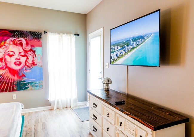 Photo - 1657 Indian Woman Rd Unidad SI ID1502060P