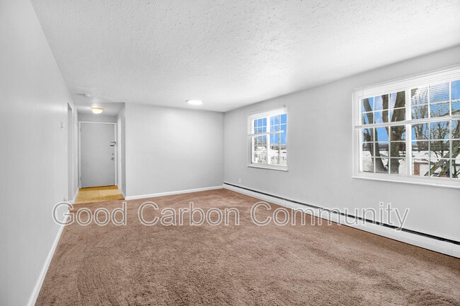 Building Photo - 309 Beattie Ave Unit 2 Rental