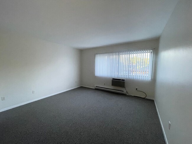Photo - Two Bedroom Condo in Kalamazoo