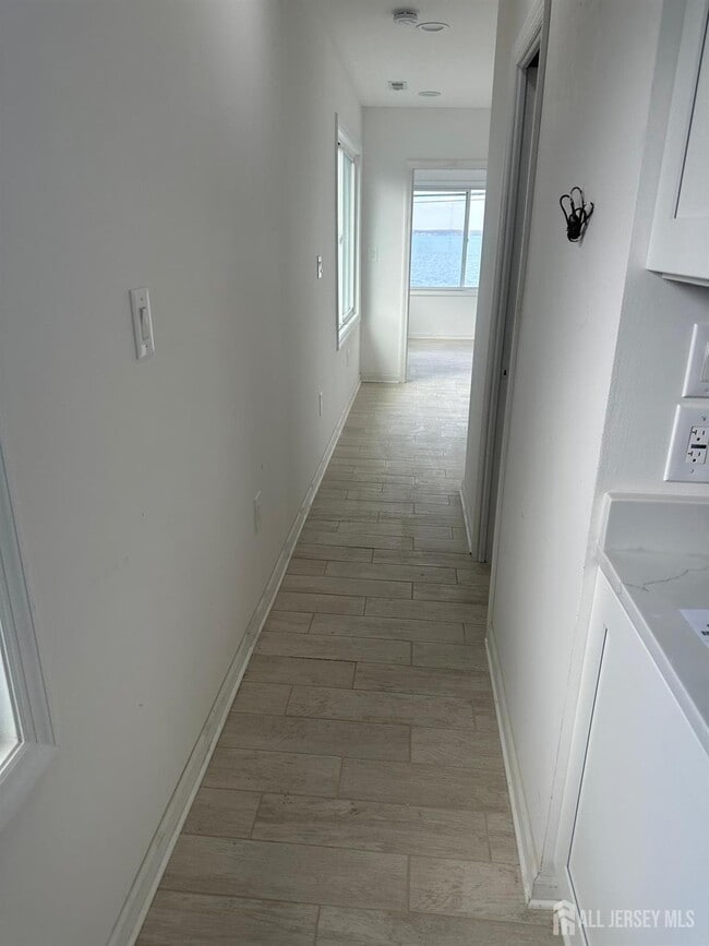 Photo - 111 Bayview Dr Unit 3