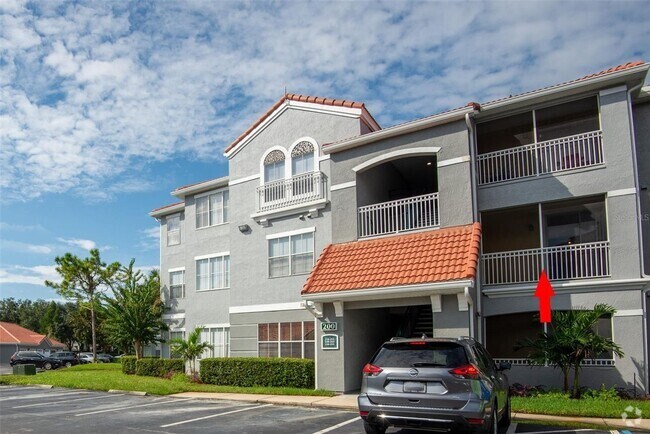 Building Photo - Very nice 2bed/1bath condo on 2nd floor in...