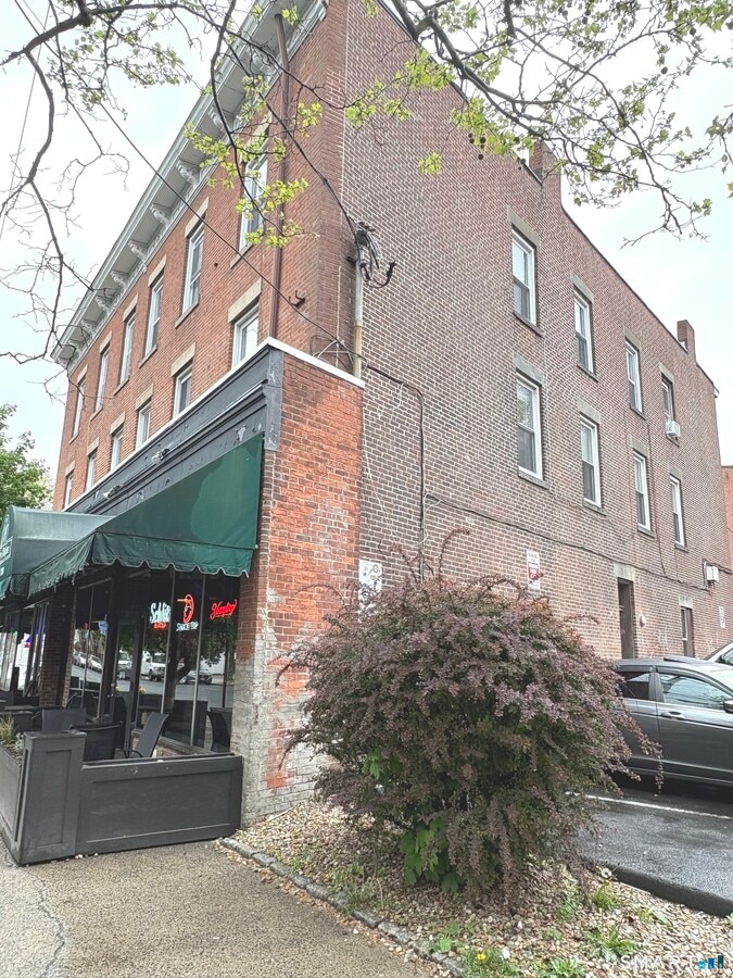 Photo - 860 State St Unit 2-E