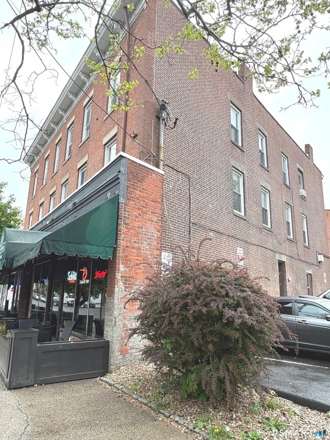 Photo - 860 State St Unit 2-E
