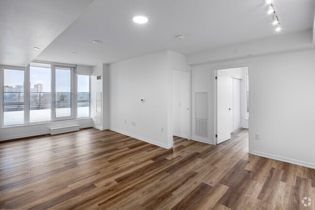 2 BR, 1 BA - 828 SF - LNX Residences