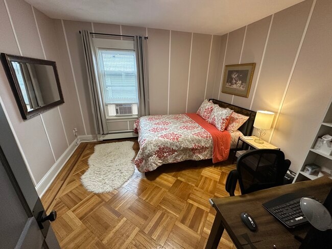 Photo - 122 Lowden St