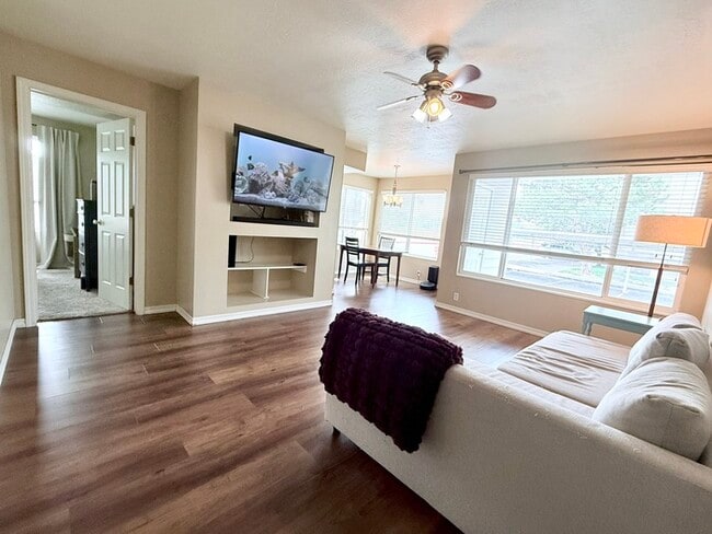 Building Photo - 1196 E 6600 S Unit 502 1