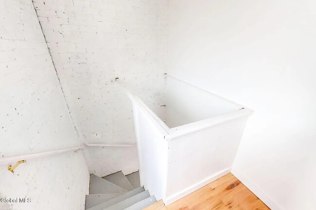 Photo - 28 White St Unit 28 White Street