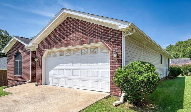 Photo - 2706 Martha Brooks Ln