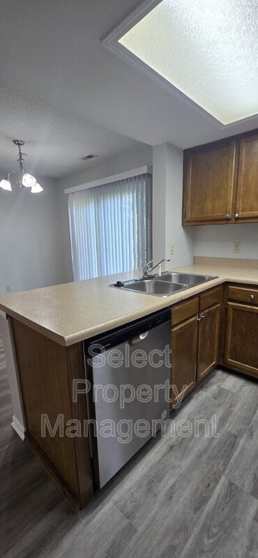 Photo - 5424 Evard Rd