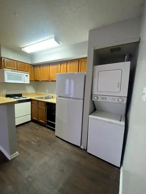 Photo - 9831 Walnut St Unit P-302