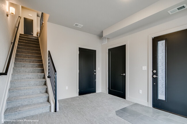 Photo - 1559 King St