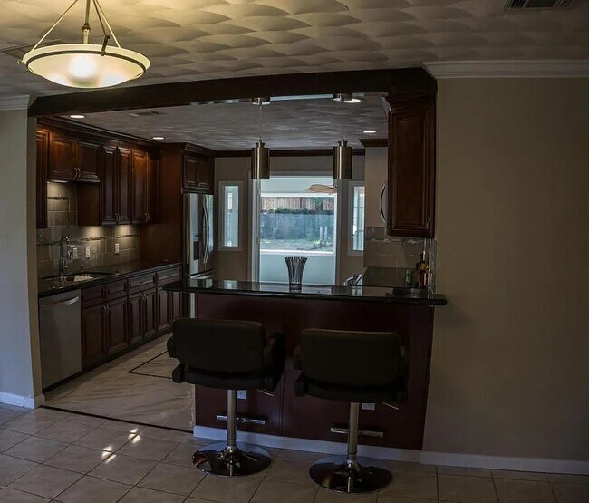 Photo - 19 Stratford Pl