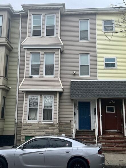 Photo - 133 Havre St Condo Unit 1