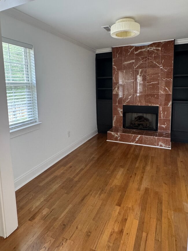 Photo - 488 Burlington Road Northeast Unit Apt 3