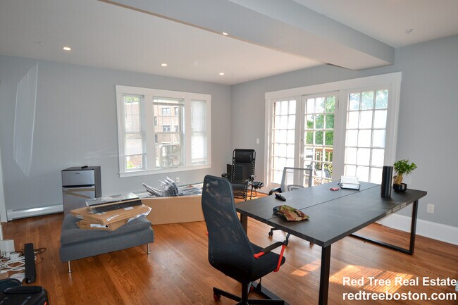 Photo - 6 South St Unit 2