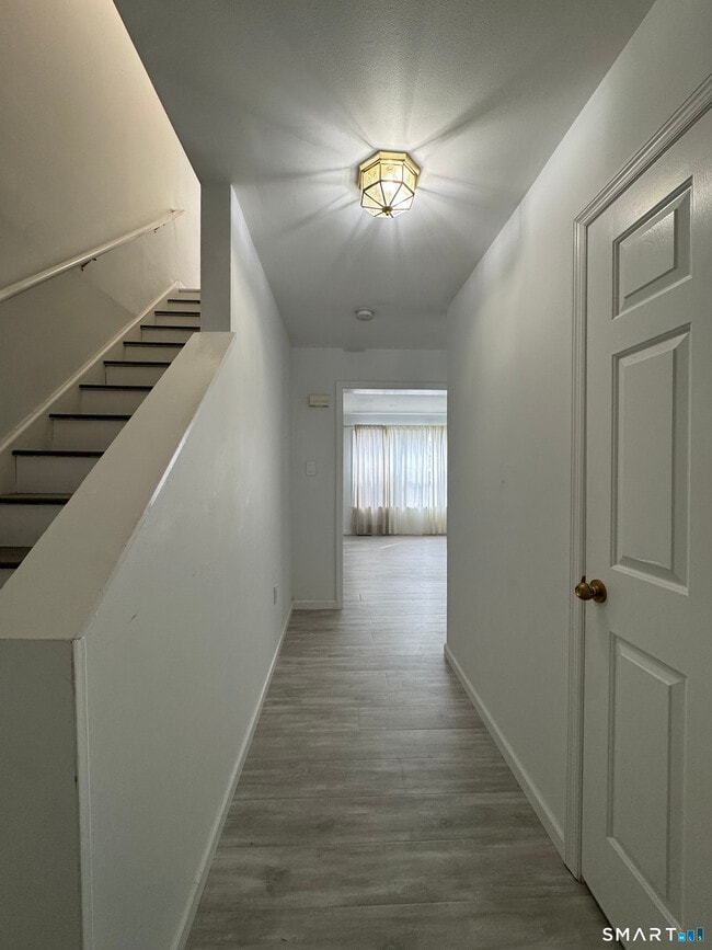 Photo - 136 W Cedar St