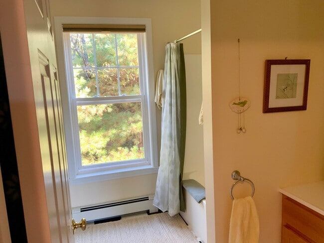 Photo - 15 Edgefield Ln