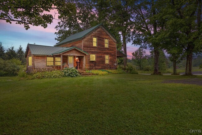 Building Photo - 5652 E Lake Rd Rental