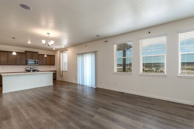 Photo - 15898 Little Bluestem Rd