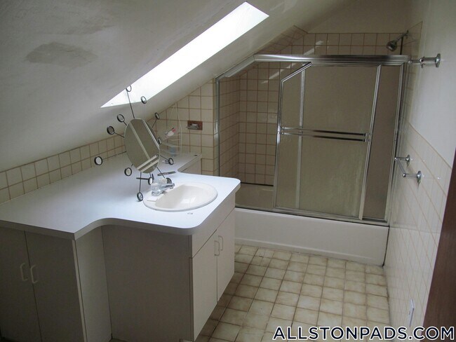 Photo - 38 Linden St Unit 16