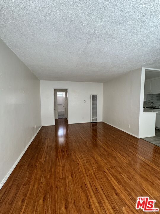 Photo - 5811 Harold Way Unit 2