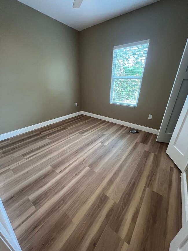 Photo - 3 BR, 2 BA Apartment - No HOA