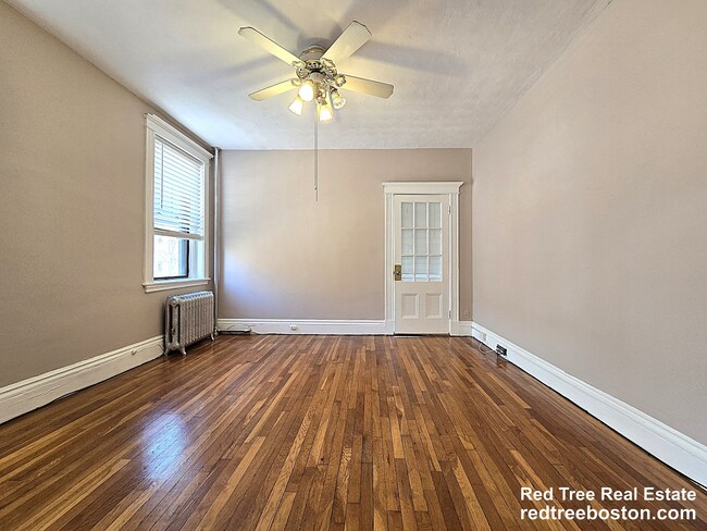 Photo - 22 Alton Ct Unit 2