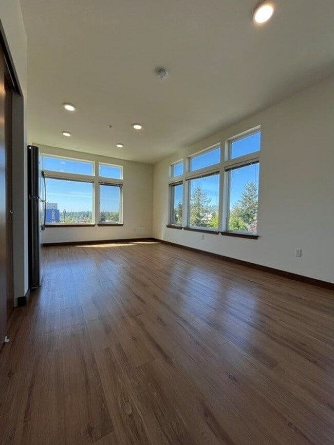 Photo - Midtown Flats