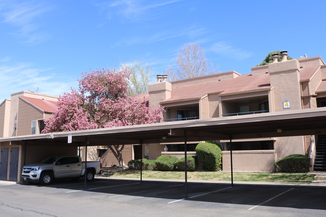 Sunchase Apartments