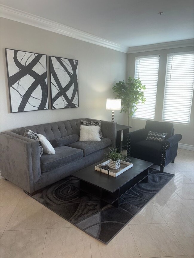 Genoa, fully furnished 2bdr/2bath unit, ov... - Genoa, fully furnished 2bdr/2bath unit, ov... Condo