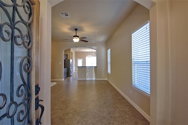 Photo - 324 Atlanta Park Dr