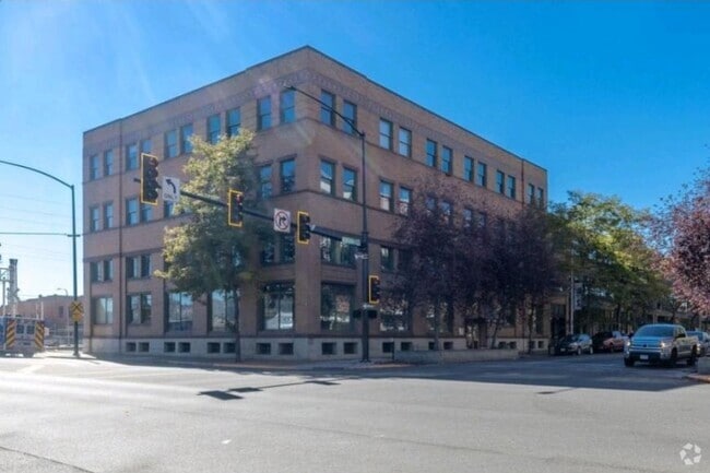 Building Photo - 2 bedroom in Billings MT 59101 Rental