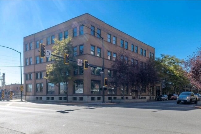 Building Photo - 2 bedroom in Billings MT 59101 Rental