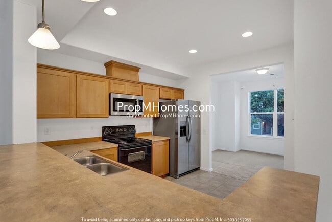 Spacious Townhome in Tanasbourne! DEPOSIT ... - Spacious Townhome in Tanasbourne! DEPOSIT ...