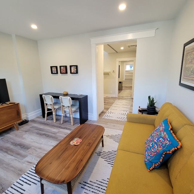 Photo - 112 W Bayaud Ave