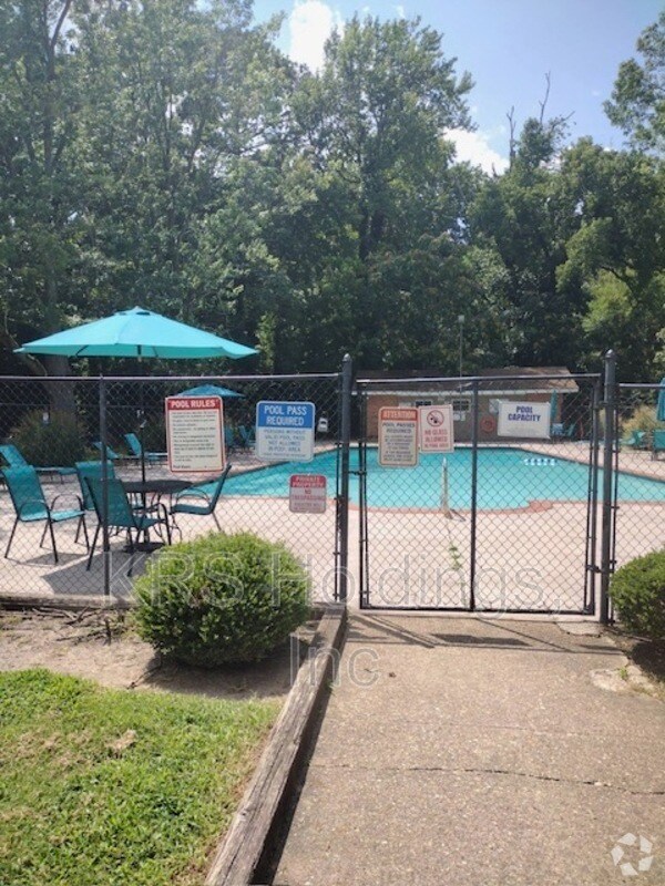 Building Photo - 800 Brook Hill Rd Unit 734 Rental