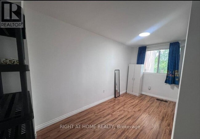 Photo - 165 Cherokee Blvd