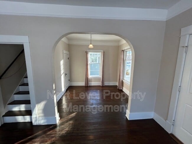 Photo - 813 2nd Ave E