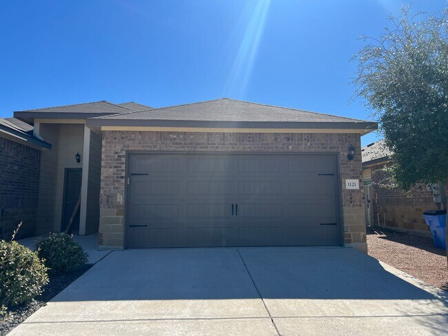 Photo - Luxury 3/2 Duplex in Seguin, Texas